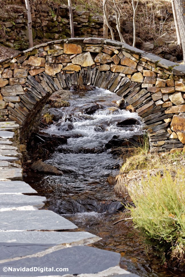 pueblos-negros-arroyo-puente