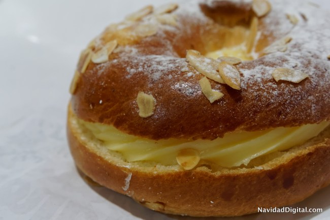 mini-corona-almudena-crema