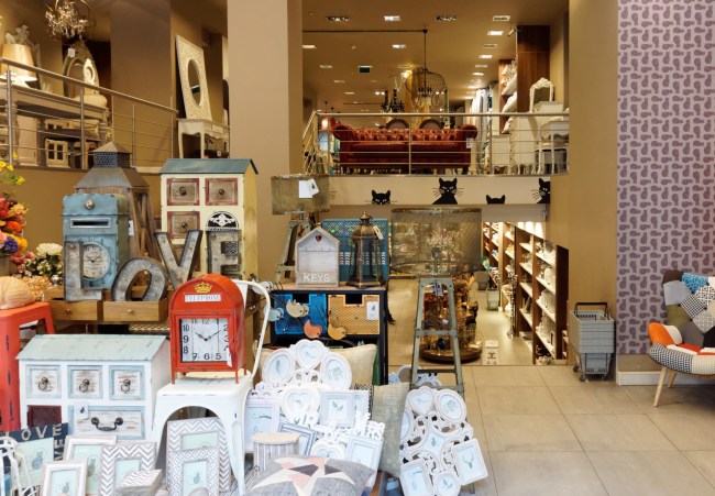 a-loja-do-gato-preto-entrada